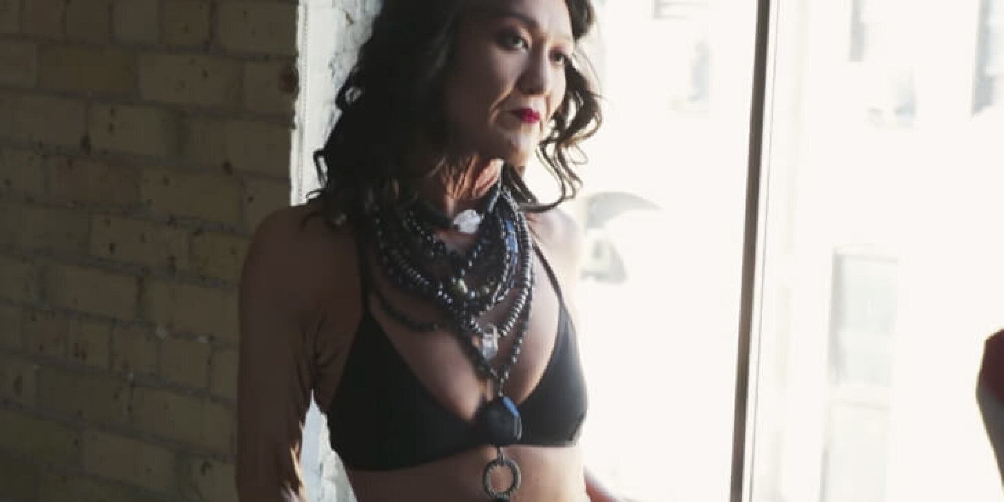 Κι όμως, αυτή η γυναίκα είναι μόλις 26 ετών. Η σπάνια ασθένεια και αποδοχή της εικόνας της