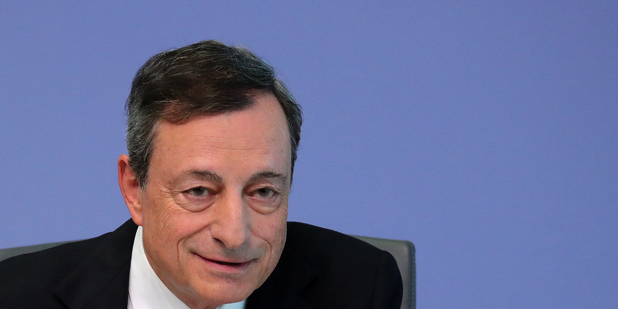 Ντράγκι: Επιτυχημένη η μη συμβατική νομισματική πολιτική, αλλά παραμένουν κενά στην κατανόησή της