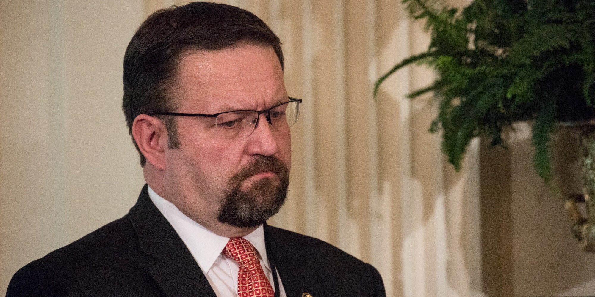 Νέα παραίτηση συμβούλου του Τραμπ: Εκτός Λευκού Οίκου ο Σεμπάστιαν Γκόρκα