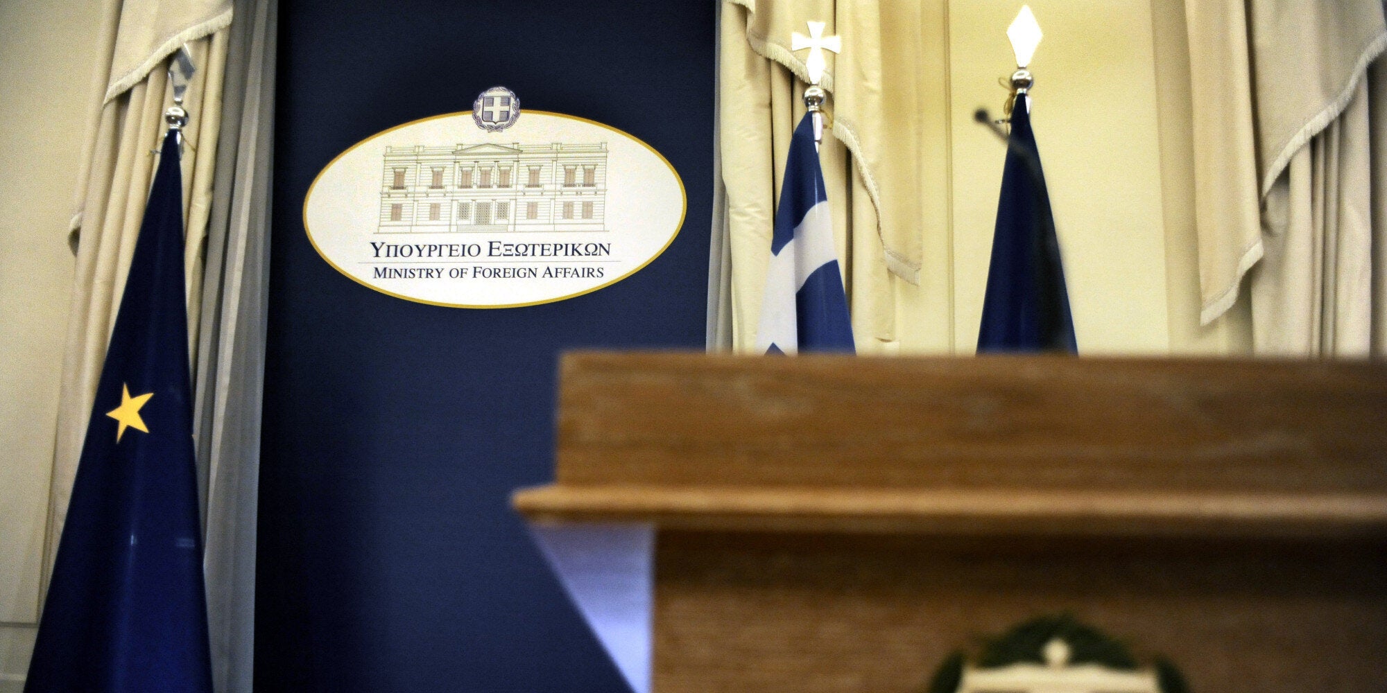 ΥΠΕΞ προς ΝΔ: Ανυπόστατα τα δημοσιεύματα για ελληνικό βέτο κατά τη συζήτηση στις Βρυξέλλες για τη Βενεζουέλα