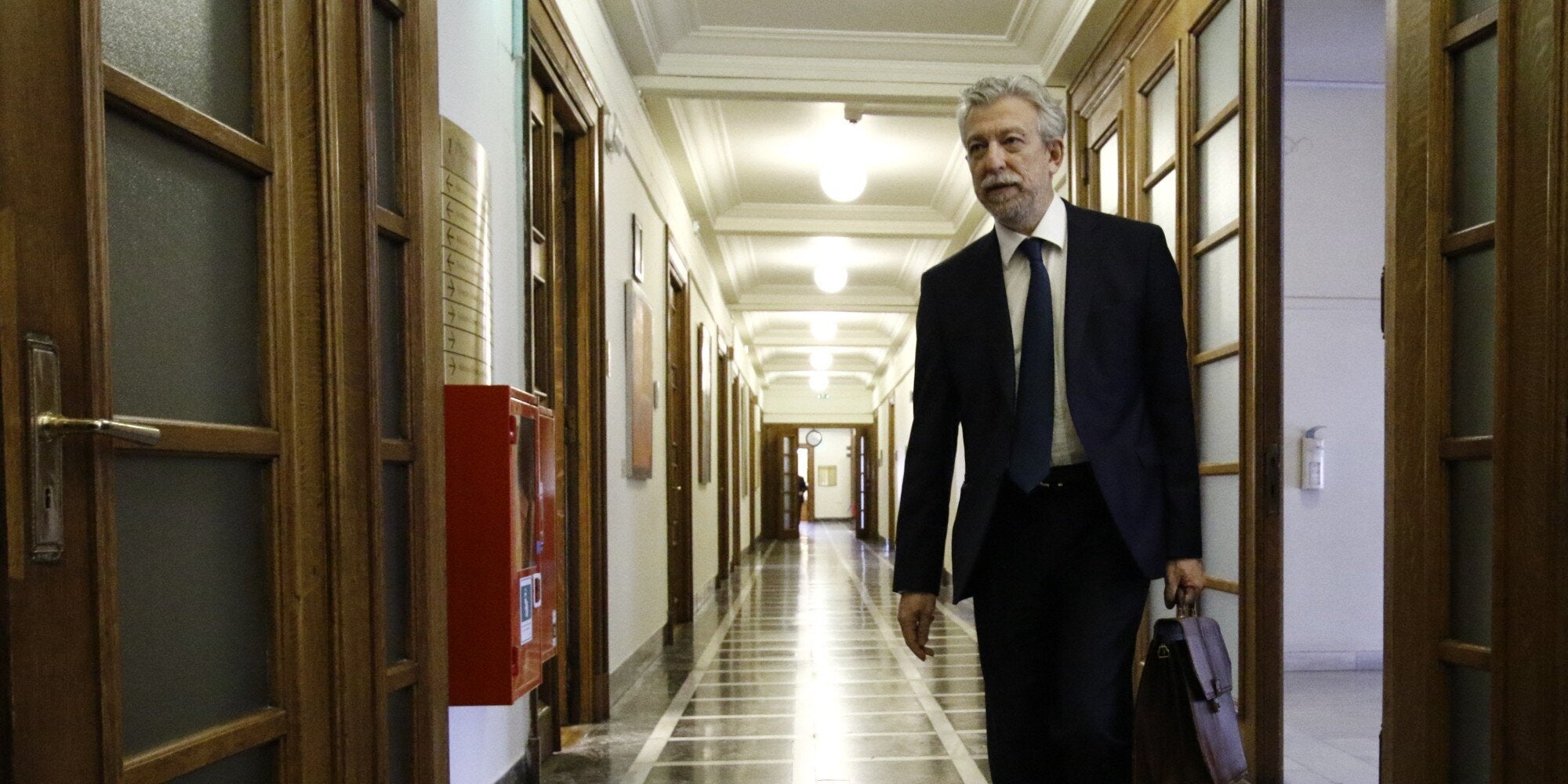 Κατατέθηκε στη Βουλή η τροπολογία για την αποσυμφόρηση των καταστημάτων κράτησης