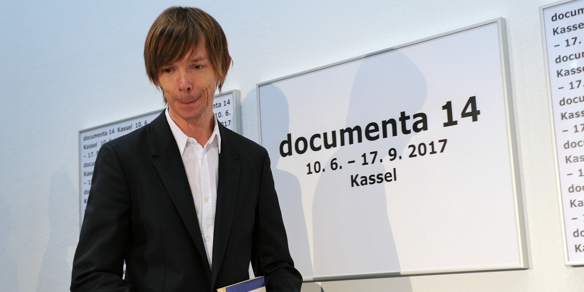 documenta 14: Τα περί χρεοκοπίας εξυπηρετούν «πολιτικές σκοπιμότητες», λέει ο καλλιτεχνικός διευθυντής Α. Σίμτσικ