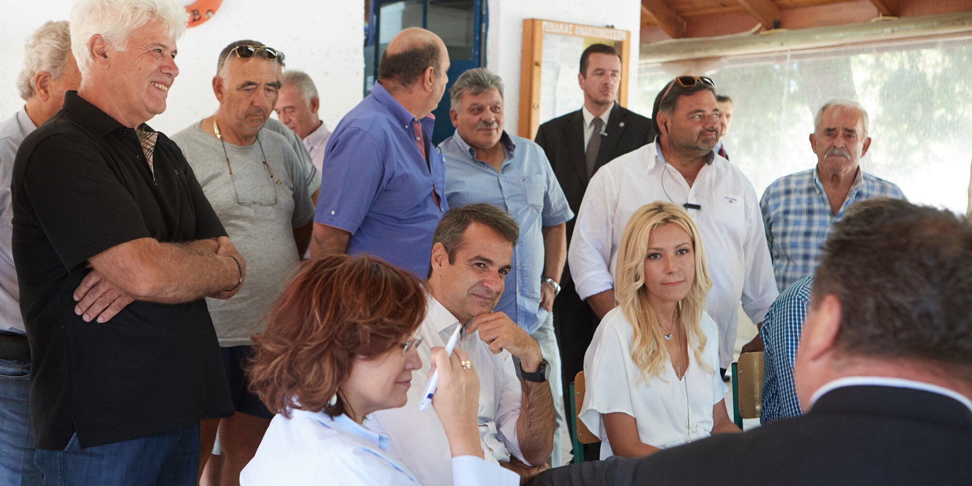 Μητσοτάκης σε αλιείς στο Κερατσίνι: Προτεραιότητα η απορρύπανση και οι αποζημιώσεις όσων επλήγησαν από την πετρελαιοκηλίδα