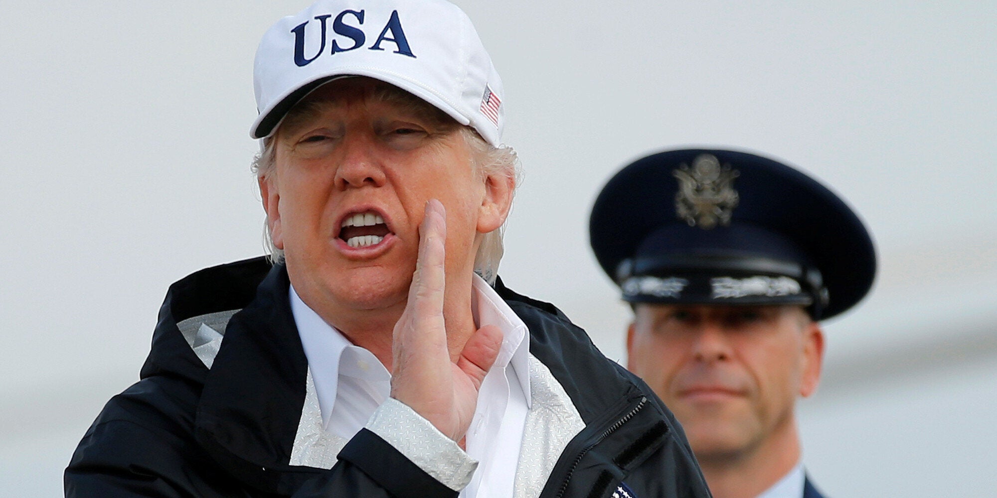 Την περιστολή του διαδικτύου προτείνει ο Τραμπ ως μέσο αντιμετώπισης της τρομοκρατίας