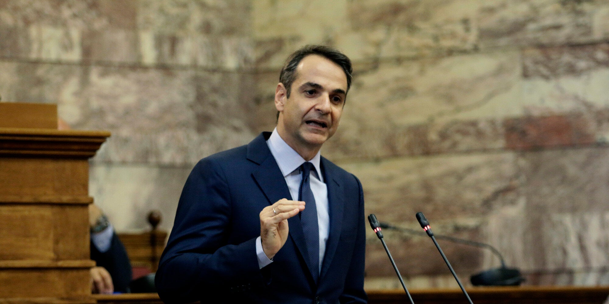 Στη Βουλή, με επίκαιρη ερώτηση, φέρνει ο Μητσοτάκης το ζήτημα της εγκληματικότητας και τα φαινόμενα βίας