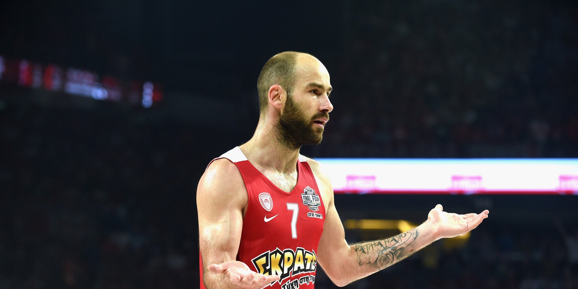 Σιγά μην χάσει το κέφι του ο Σπανούλης