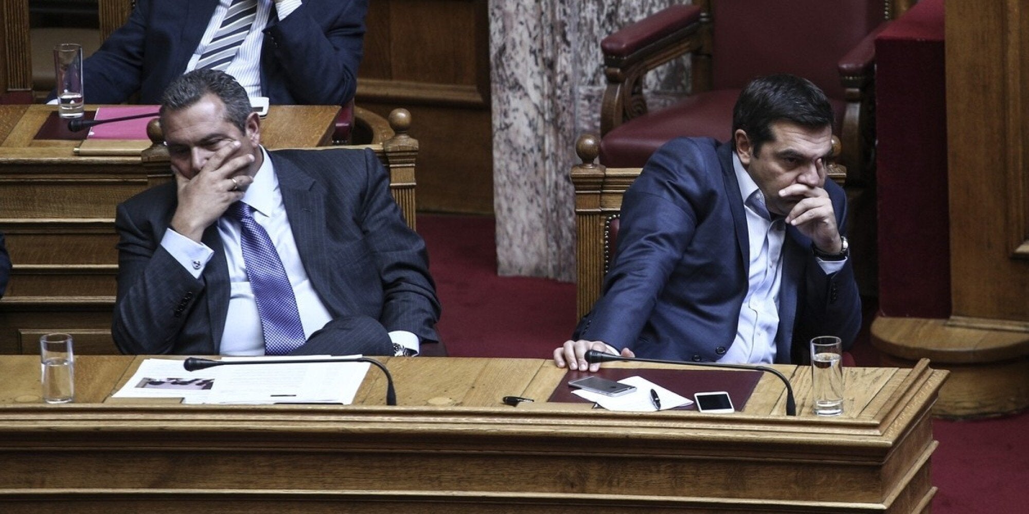 Οξύνεται η πολιτική αντιπαράθεση για την υπόθεση της πώλησης αμυντικού υλικού στη Σαουδική Αραβία