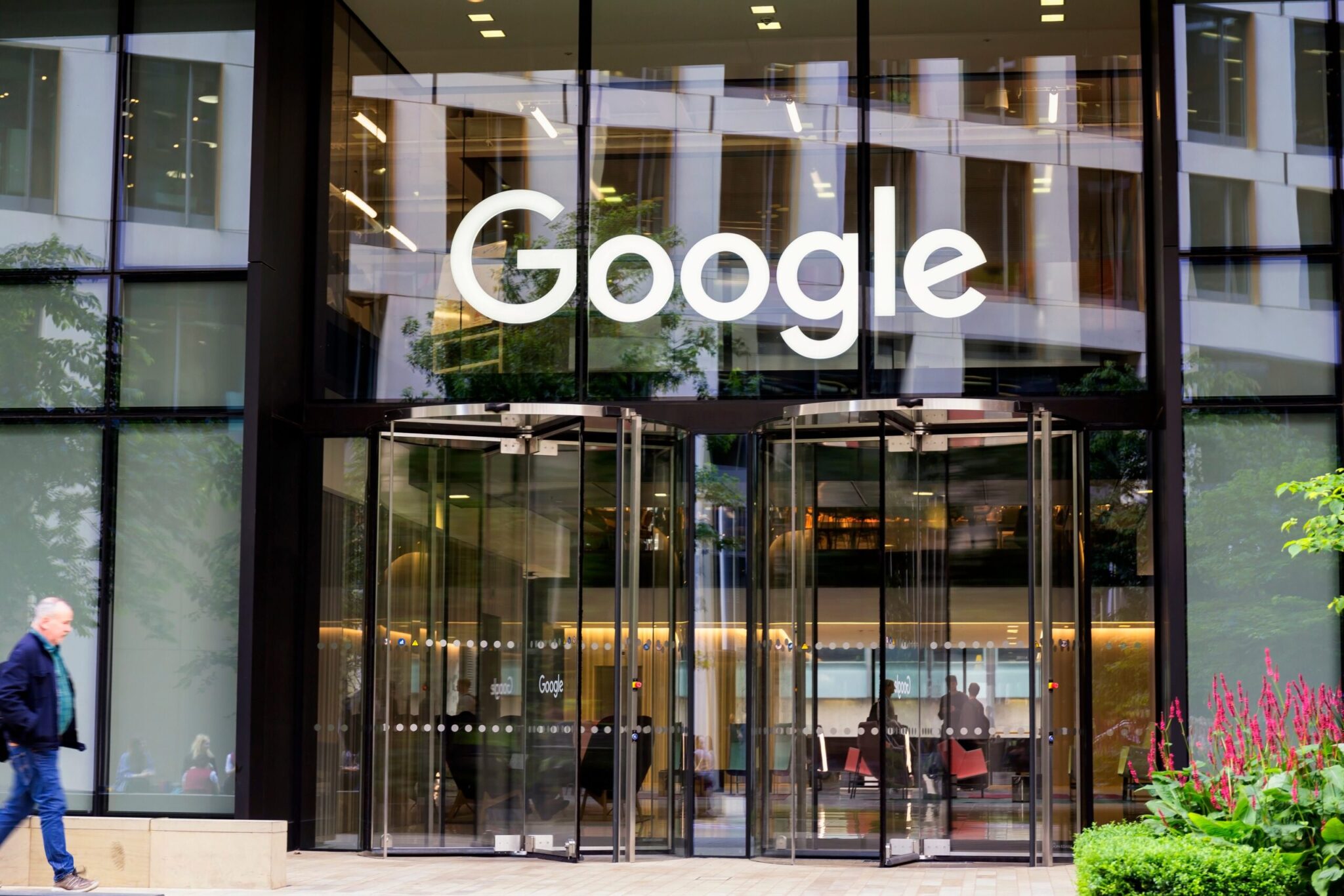 ΗΠΑ: Το πρόστιμο της ΕΕ στην Google δίνει νέες ευκαιρίες στη βιομηχανία των κινητών τηλεφώνων