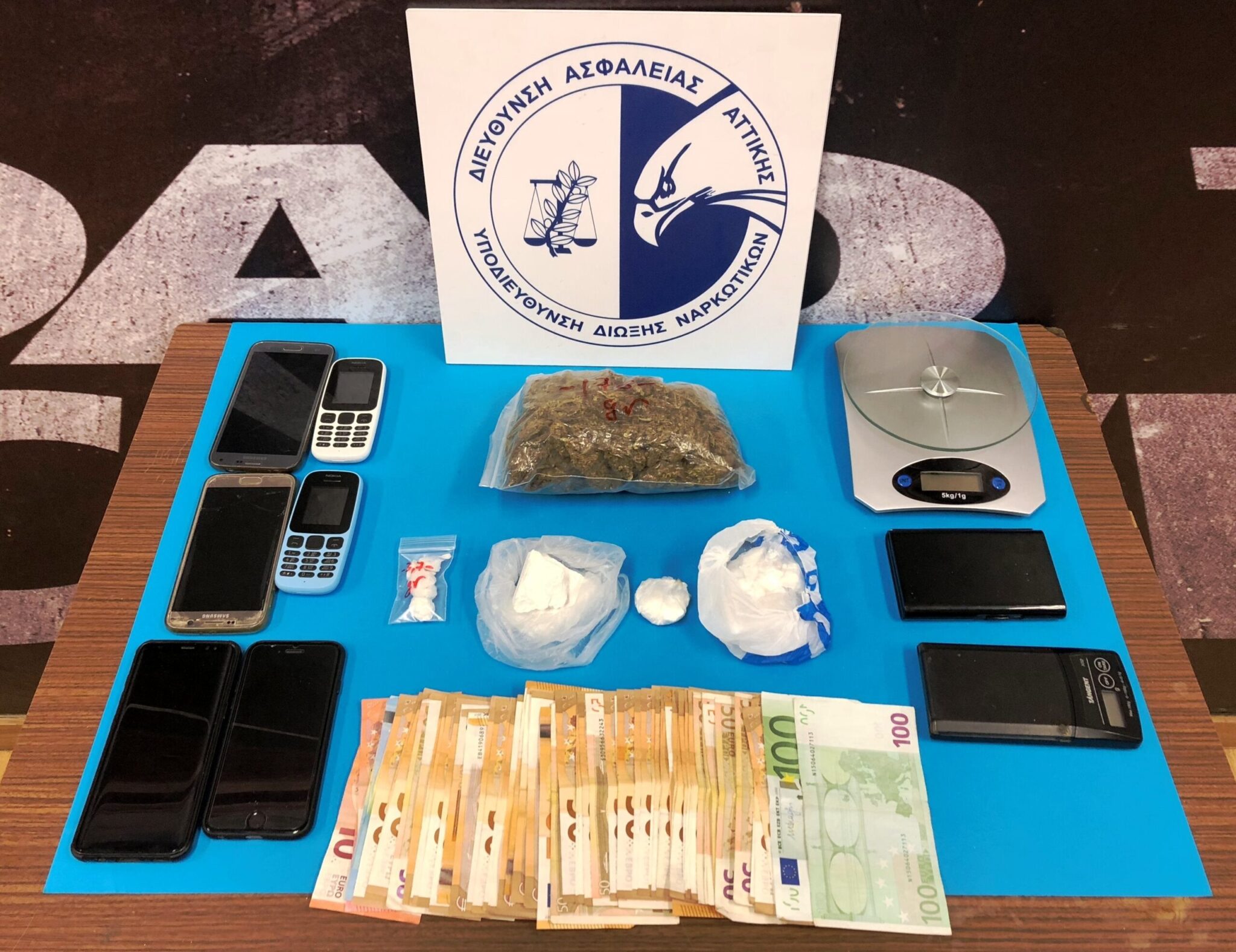 Σπείρα «έσπρωχνε» κοκαΐνη σε… vip πελάτες της Μυκόνου