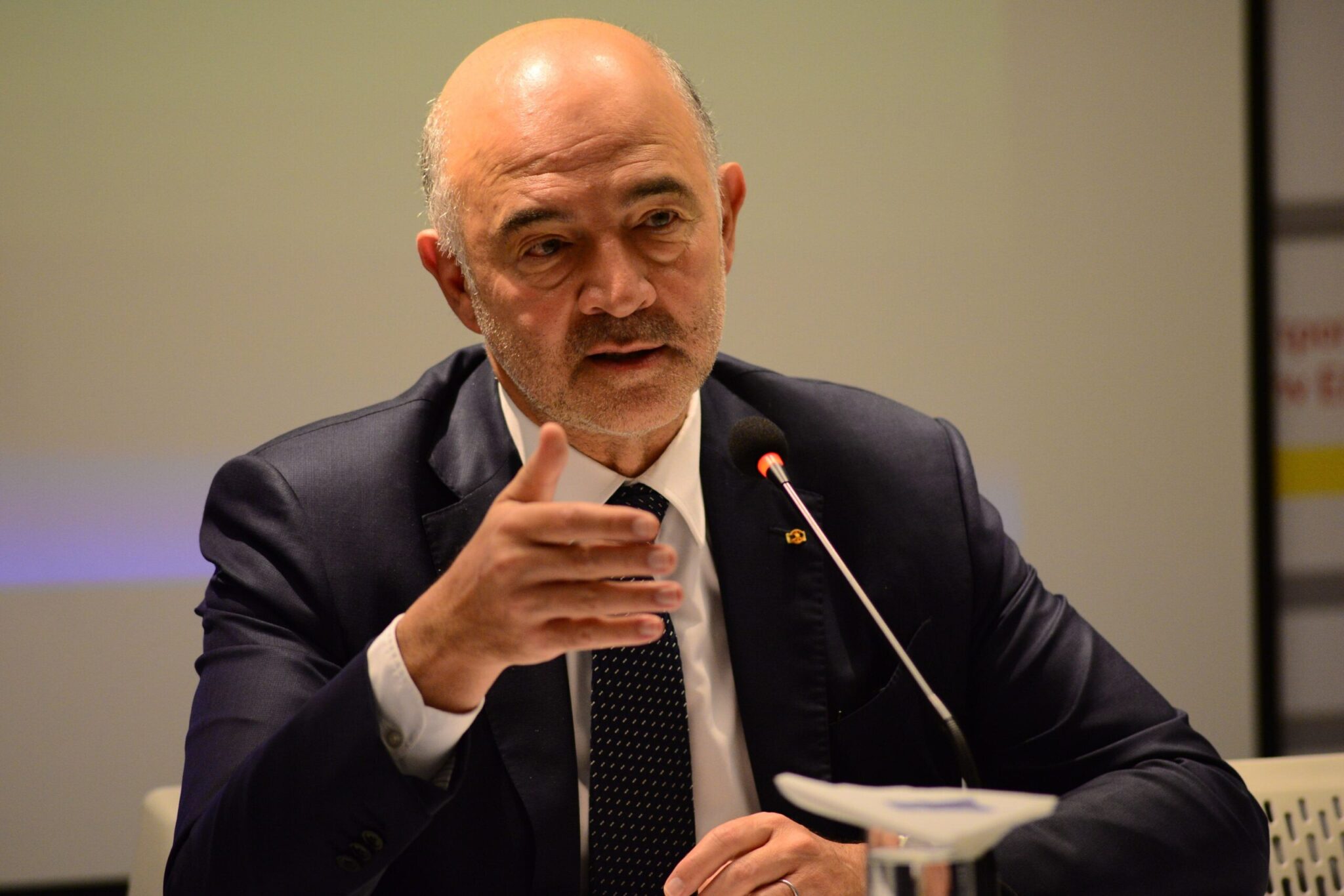 Μοσκοβισί: Η Ελλάδα είναι μια χώρα που ξαναβρίσκει την αξιοπιστία της