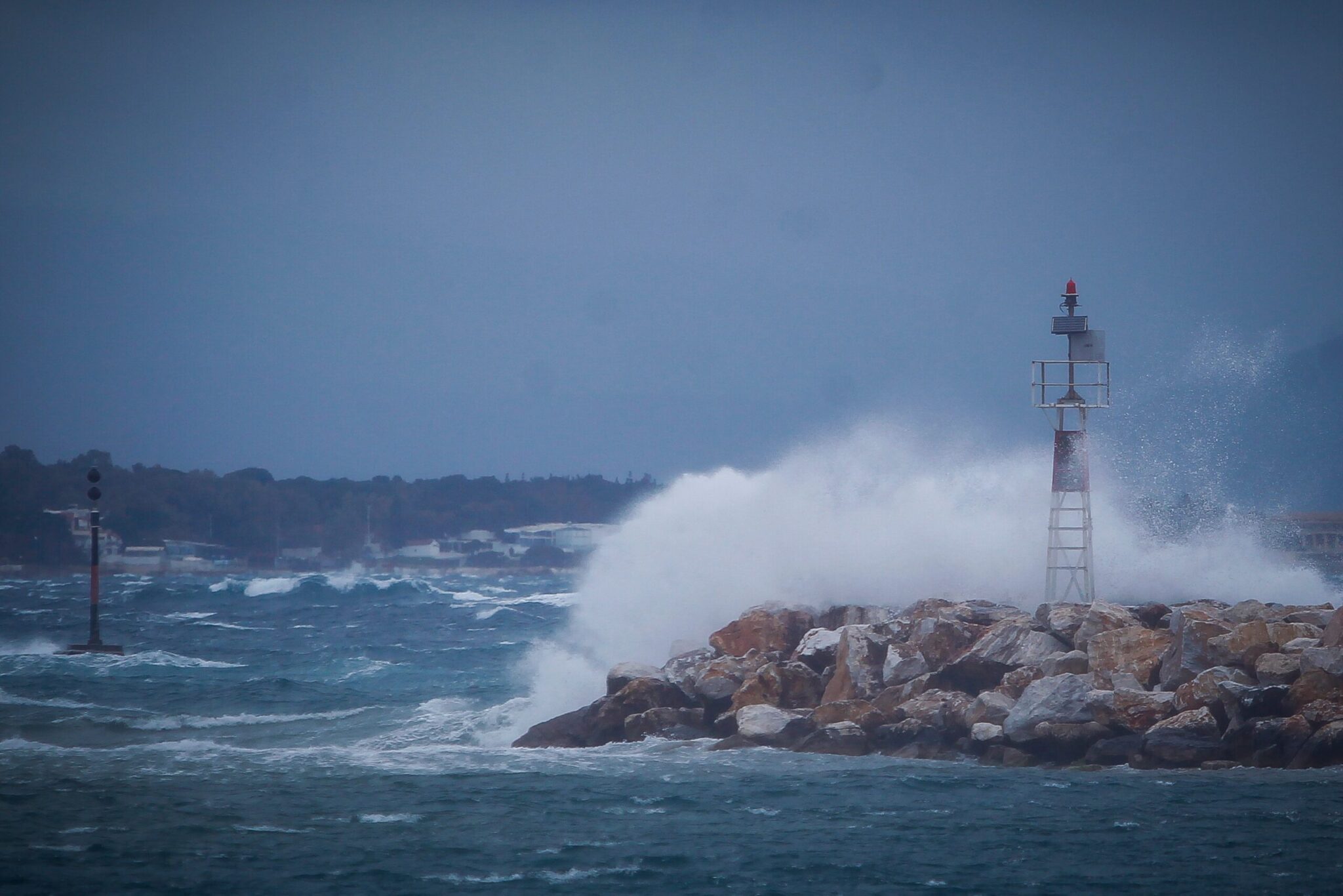 Κανονικά θα αναχωρήσουν από τον Πειραιά τα πλοία για την Κρήτη