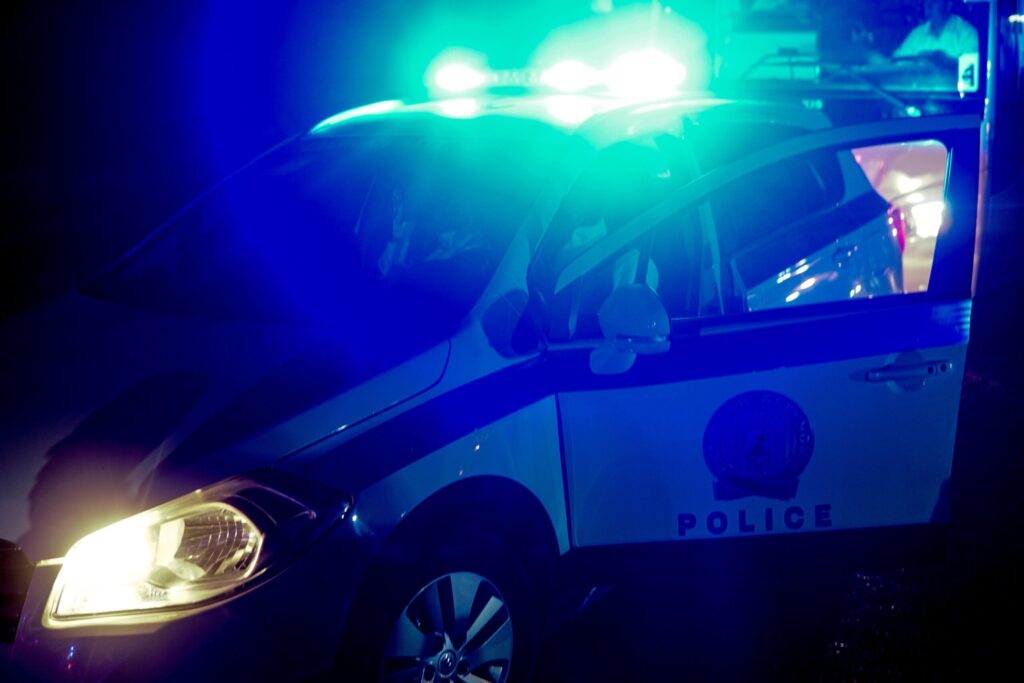 Μπράβοι ξυλοκόπησαν άγρια αστυνομικούς έξω από κλαμπ στο Γκάζι - HuffPost - Ειδήσεις και Απόψεις από την Ελλάδα και τον Κόσμο