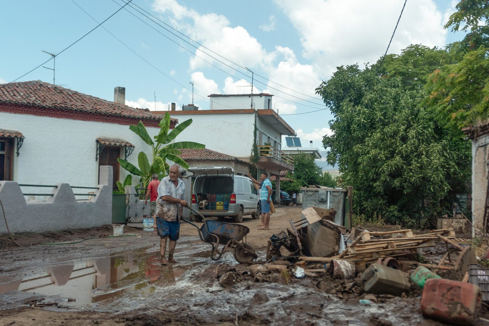 Εύβοια: 240 εκατ. ευρώ για έργα αποκατάστασης – 5.000 ευρώ εφάπαξ επίδομα