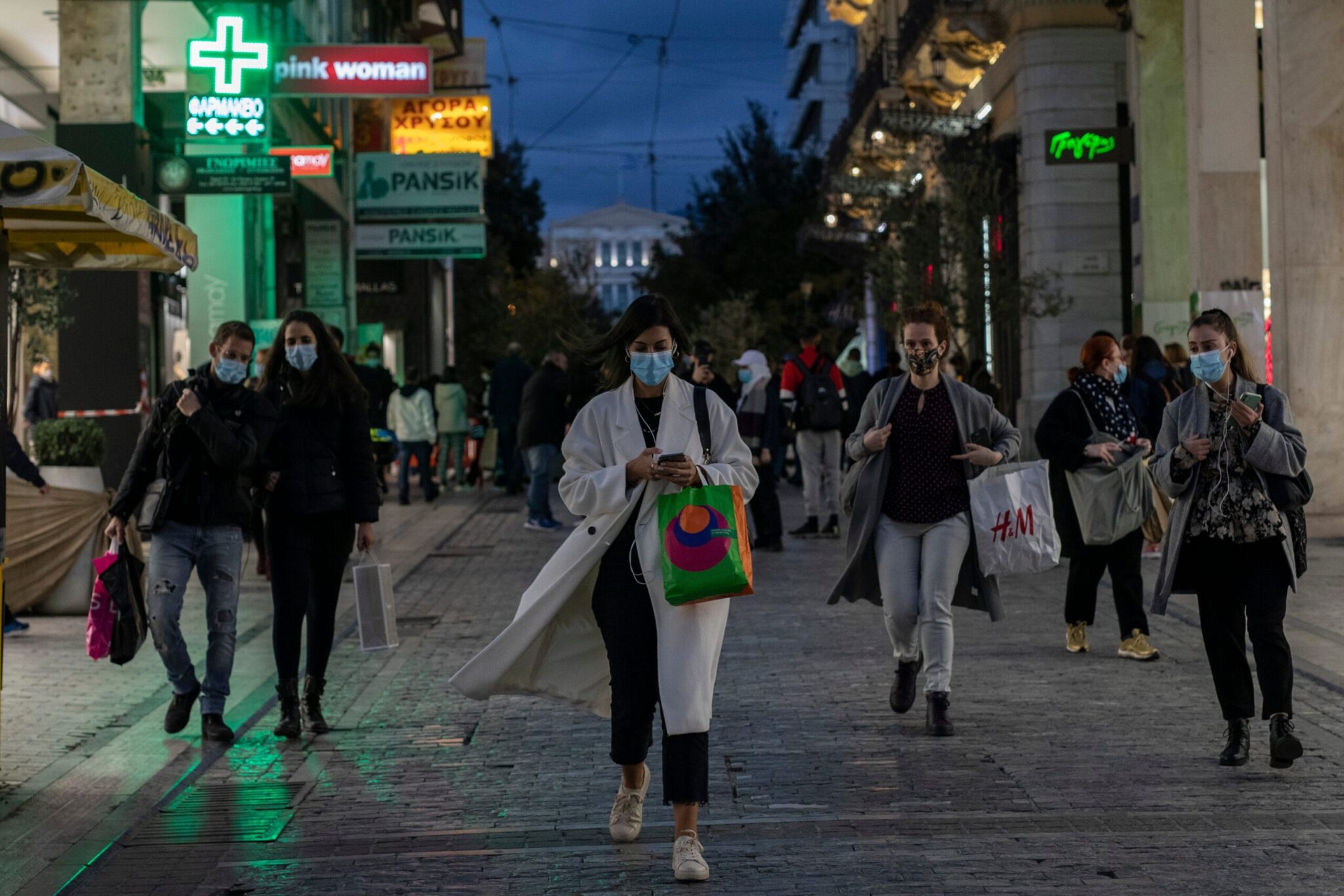 Ανισότητες, φτώχεια και κοινωνικός αποκλεισμός στην Ελλάδα. Βελτίωση, αλλά πριν την πανδημία