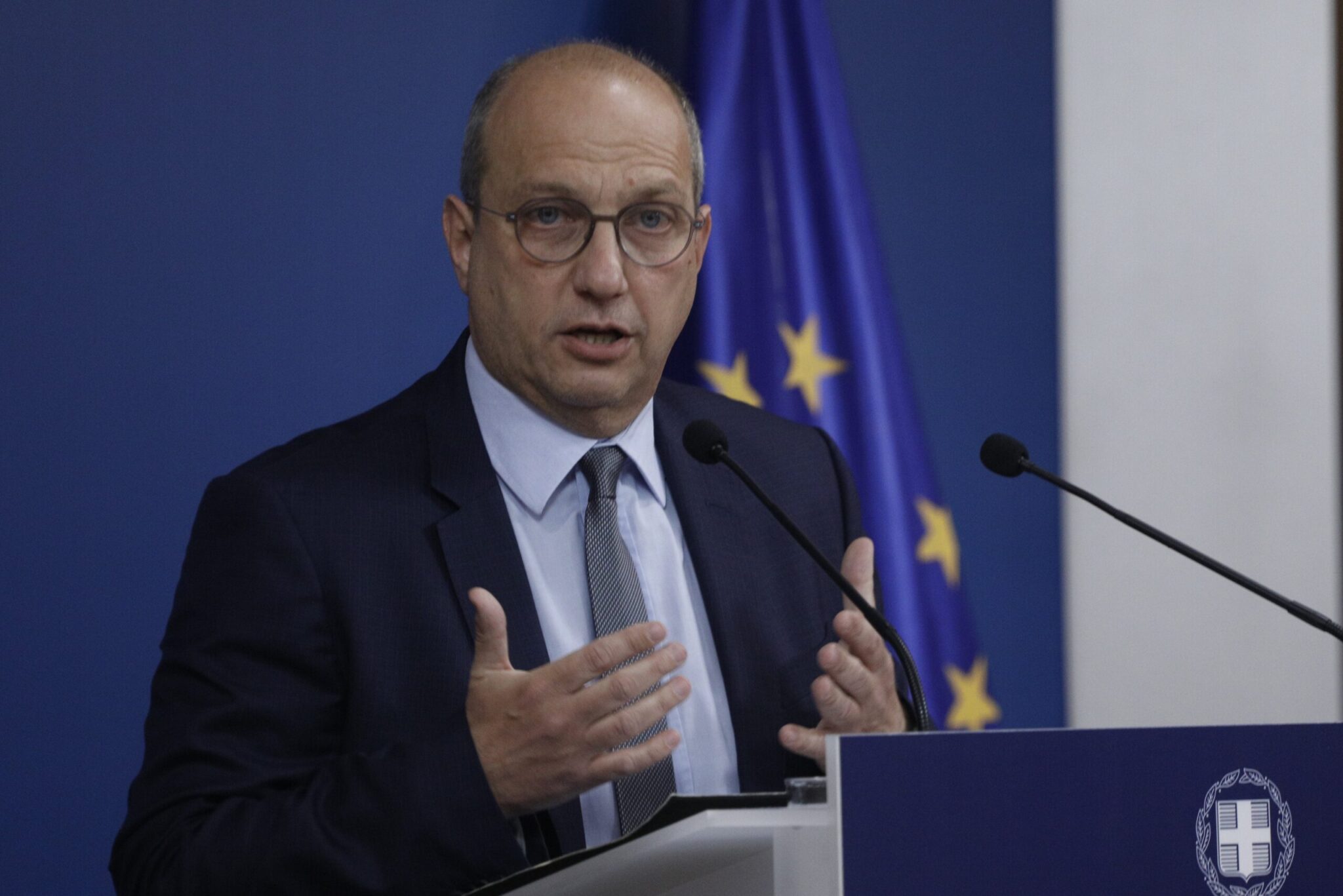 Νόσησε με κορονοϊό ο κυβερνητικός εκπρόσωπος Γιάννης Οικονόμου