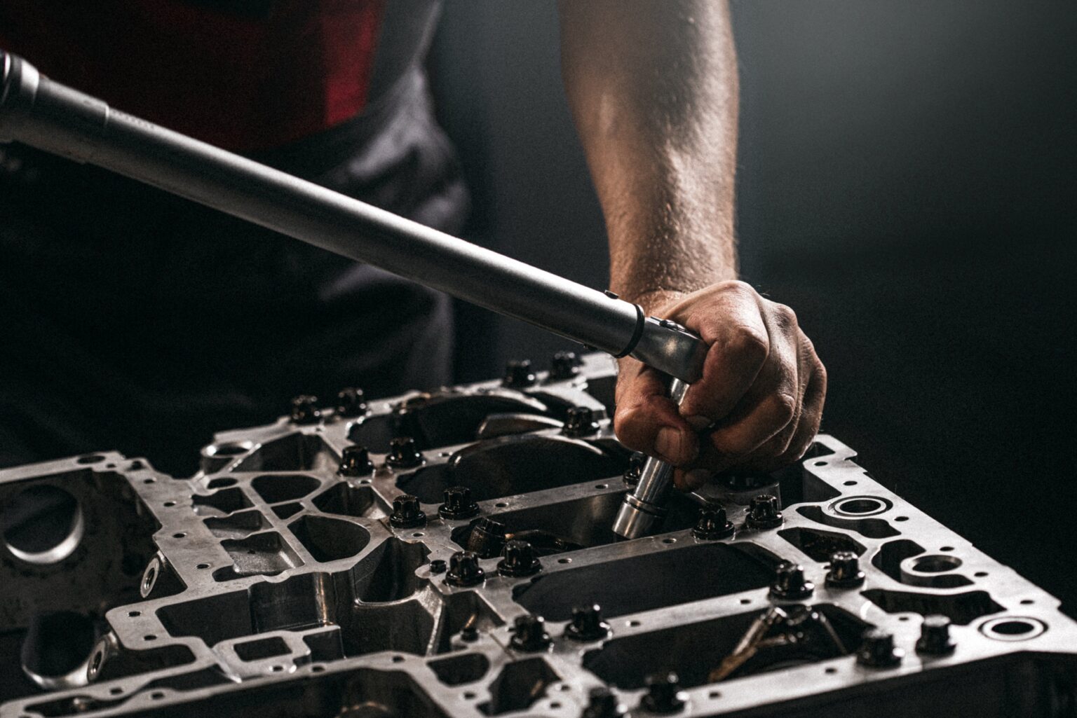 Η Ευρώπη βάζει τέρμα στους κινητήρες εσωτερικής καύσης