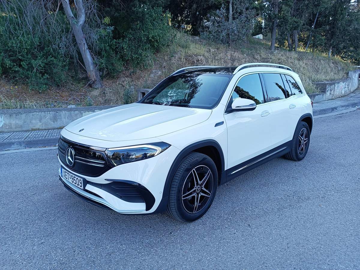 Οδηγούμε τη Mercedes-Benz EQB 300 4MATIC