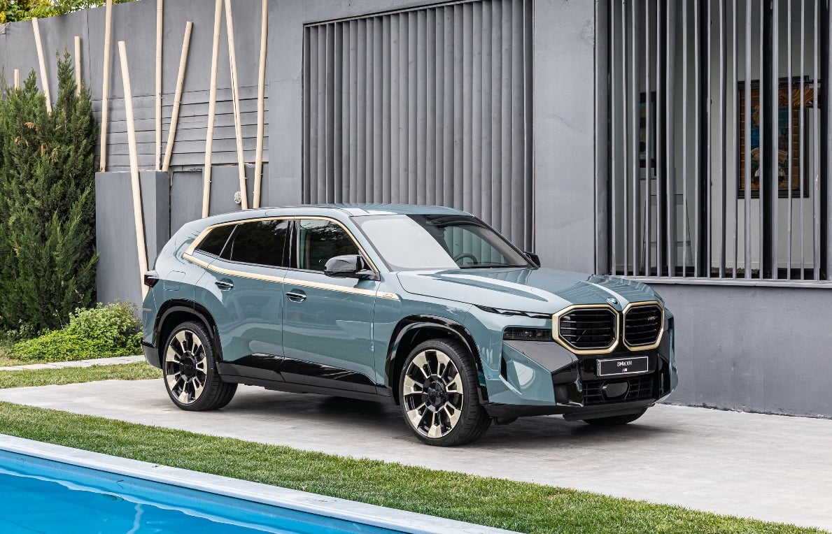 Η πανίσχυρη BMW XM plug-in hybrid στην Ελλάδα