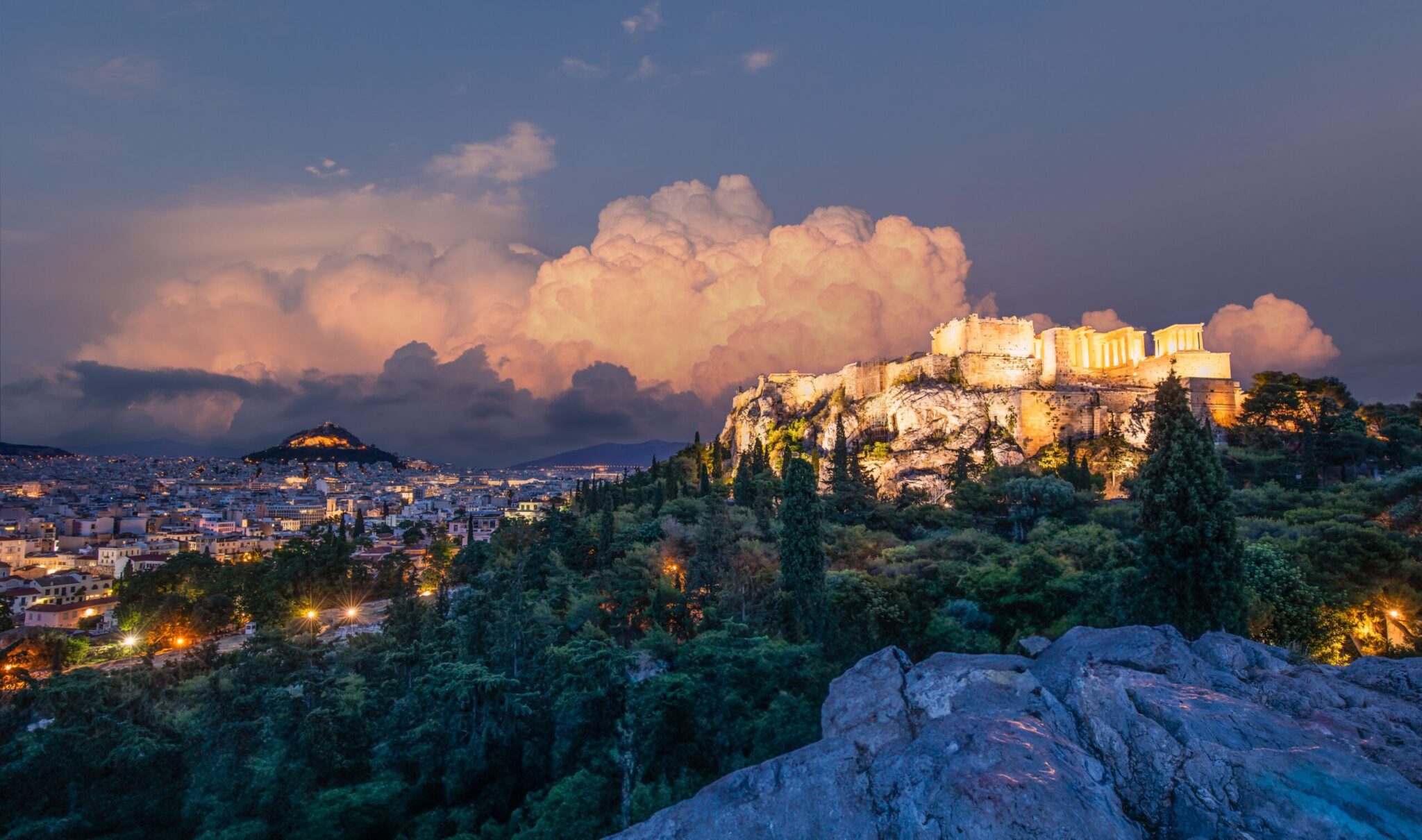 Ιστορίες μιας αόρατης Αθήνας