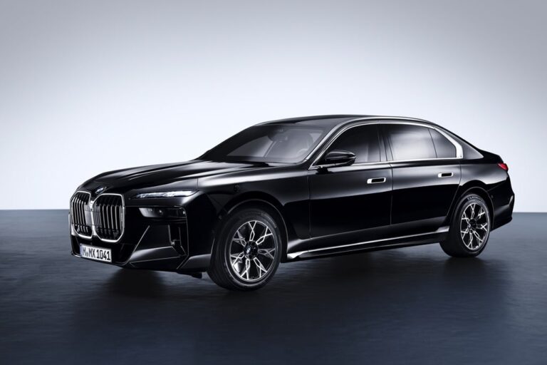 Η BMW i7 Protection είναι το πρώτο θωρακισμένο ηλεκτρικό sedan