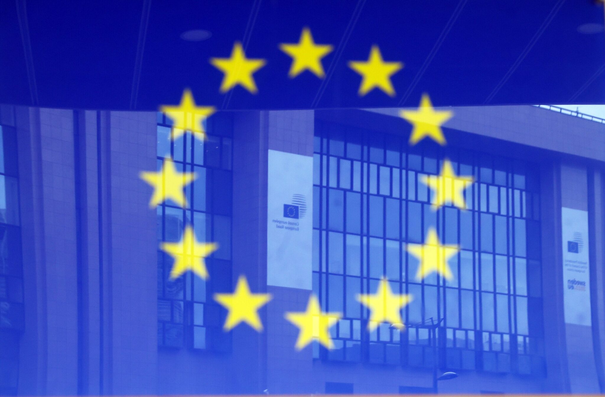 Κομισιόν: Προχρηματοδότηση 158,7 εκατ. ευρώ στην Ελλάδα για την ενέργεια