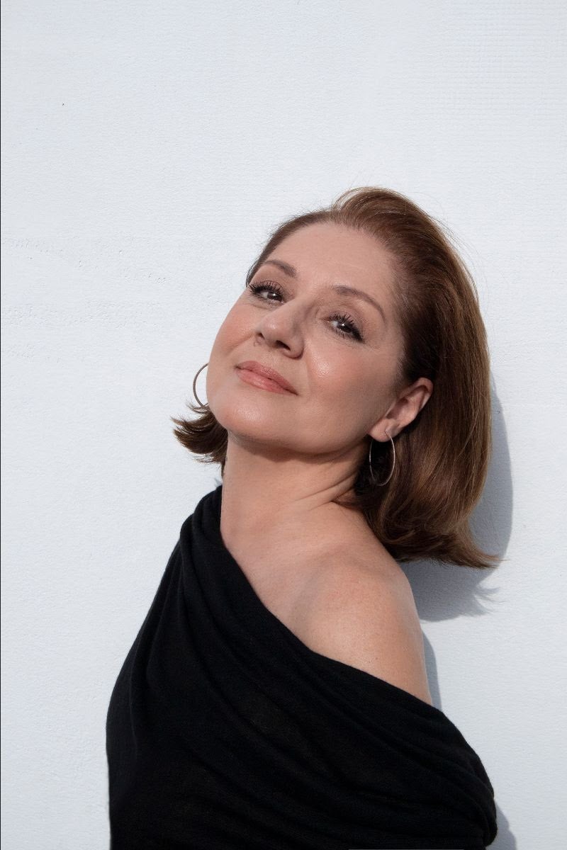 Μαργαρίτα Ζορμπαλά «Αφήστε τα τραγούδια να μιλάνε»