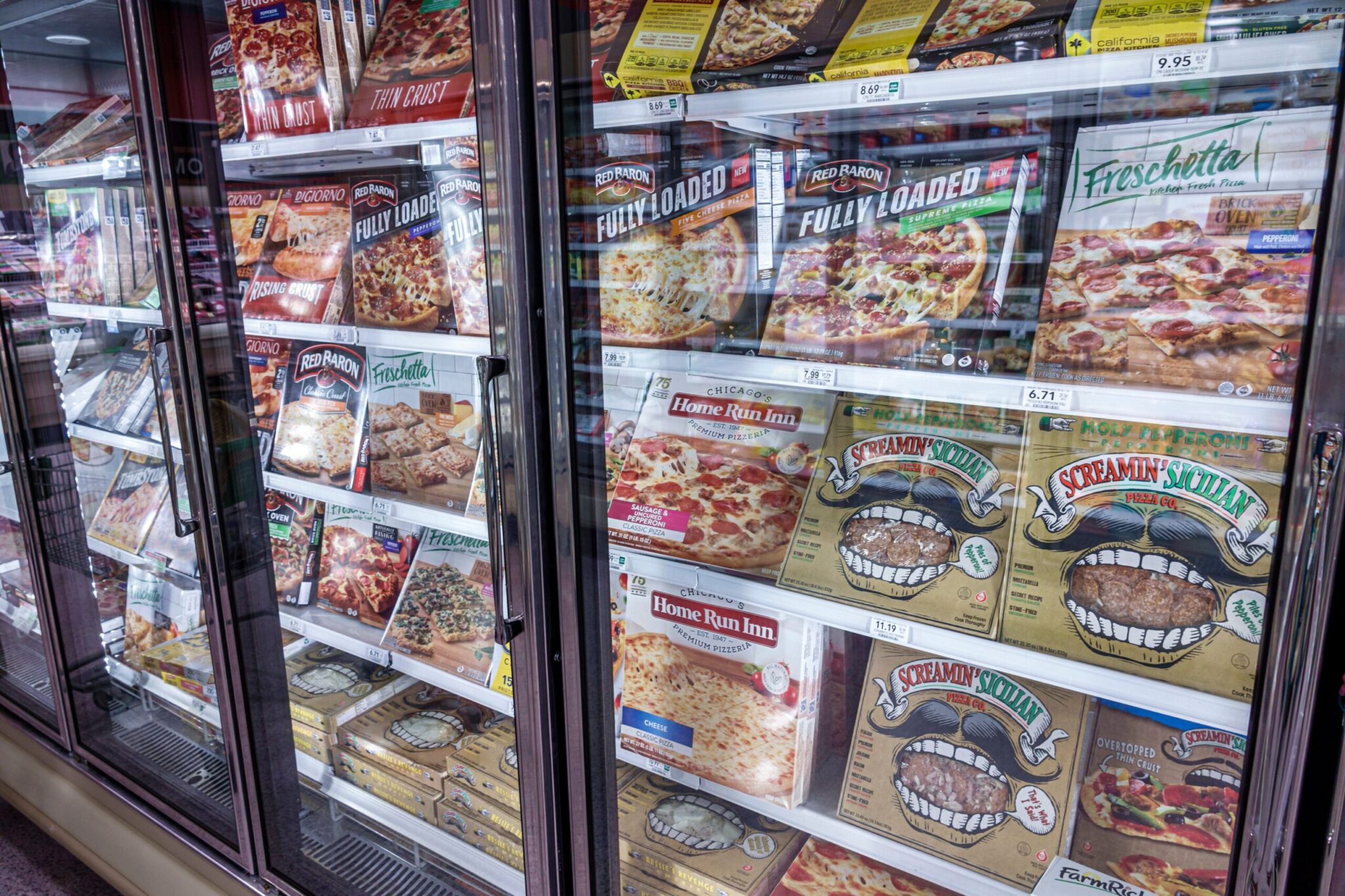 Σκάνδαλο με τη Nestle στη Γαλλία: Κατηγορείται για μολυσμένες πίτσες