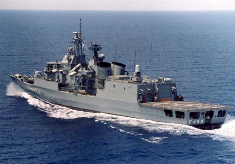 Σε όλες τις φρεγάτες ΜΕΚΟ του Πολεμικού Ναυτικού το ελληνικό σύστημα anti-drone «Κένταυρος»