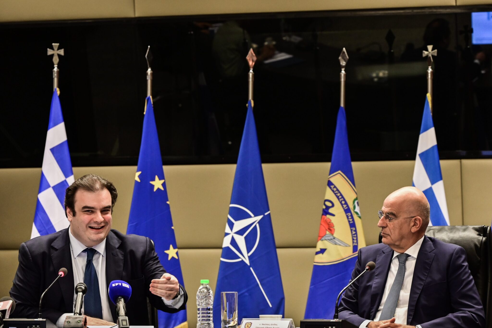 Μέτρα για να γίνουν πιο ελκυστικές οι στρατιωτικές σχολές με αύξηση αποδοχών στους σπουδαστές
