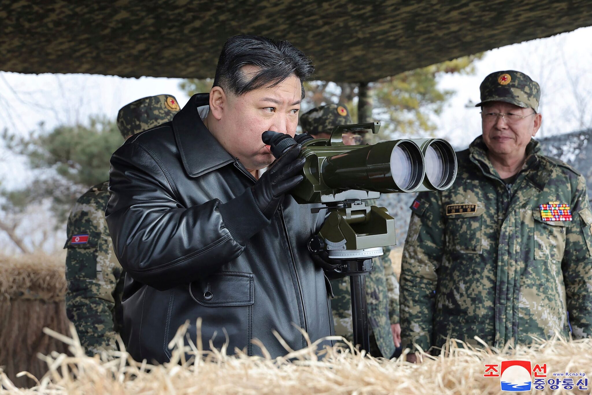 Βόρεια Κορέα: Ο Κιμ Γιονγκ ουν θέλει τον στρατό έτοιμο για πόλεμο και καλεί σε ανάλογη προετοιμασία