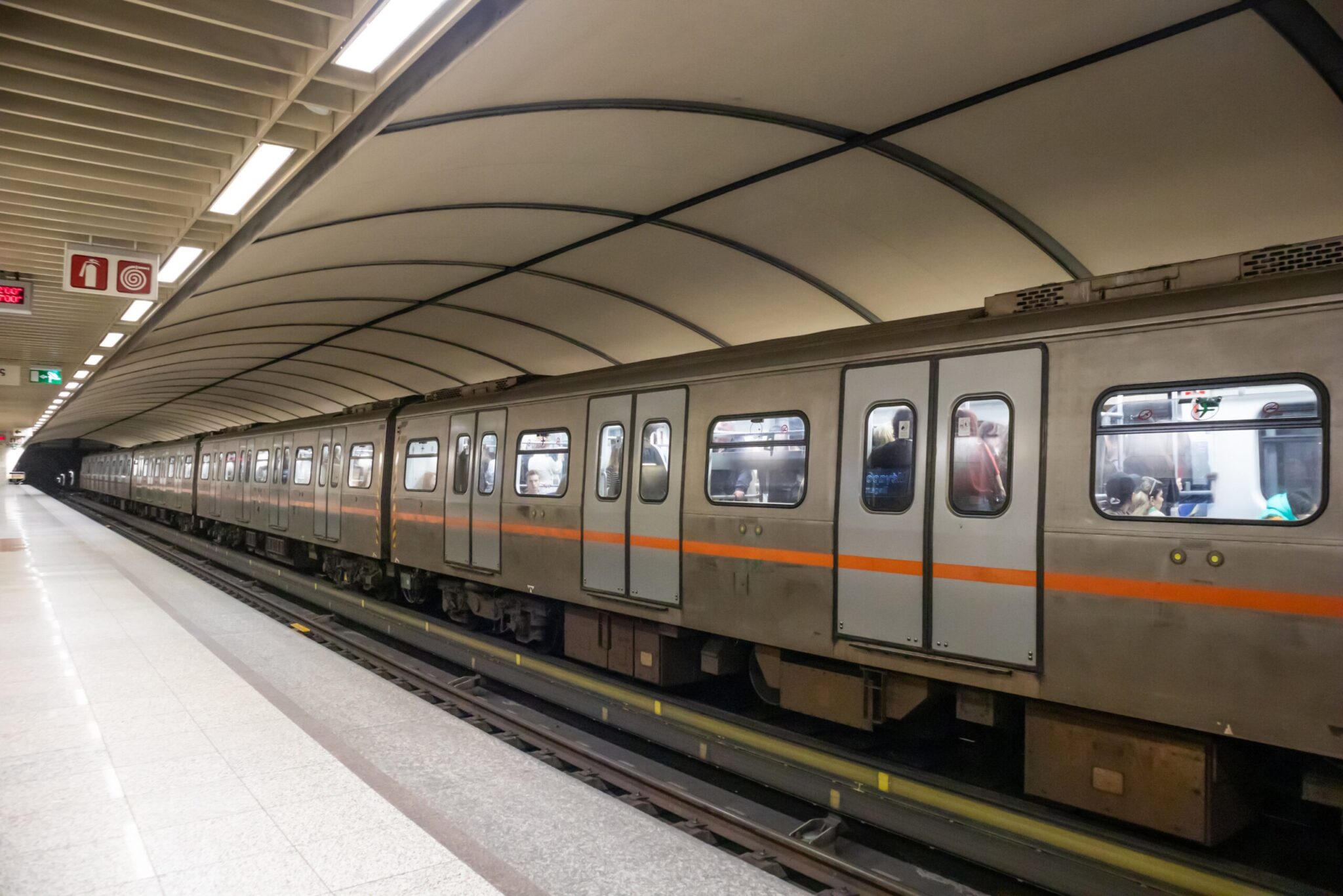 Μετρό: Φάρσα το τηλεφώνημα για βόμβα στο Μοναστηράκι