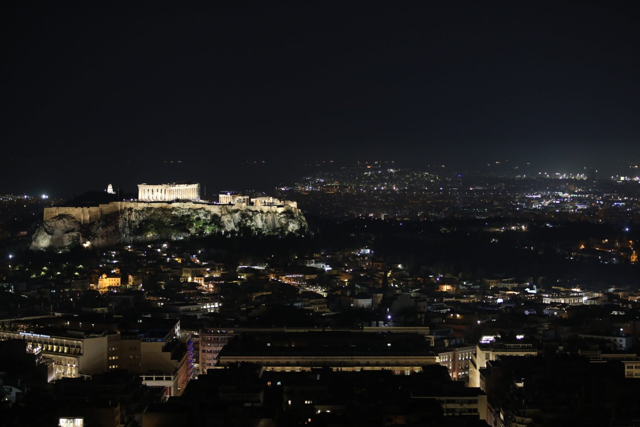 «Ώρα της Γης 2025»: Στις 20.30 σβήνουμε τα φώτα