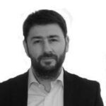 ΝΙΚΟΣ ΑΝΔΡΟΥΛΑΚΗΣ