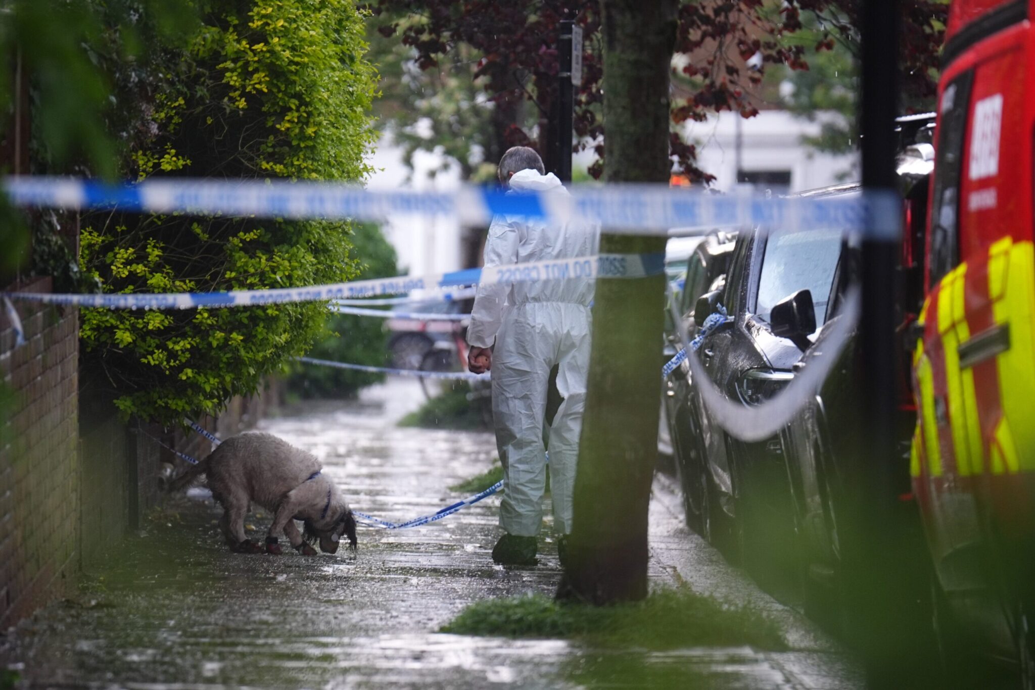 Σύλληψη 21χρονου για τις φωτιές σε κατοικίες του βρετανού πρωθυπουργού Κιρ Στάρμερ