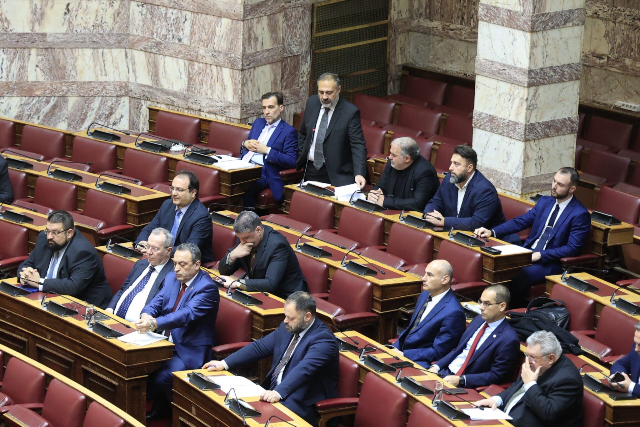 Σπαρτιάτες: Χάνουν την βουλευτική έδρα τους Στίγκας, Δημητριάδης και Ζερβέας – Διαλύεται το κόμμα