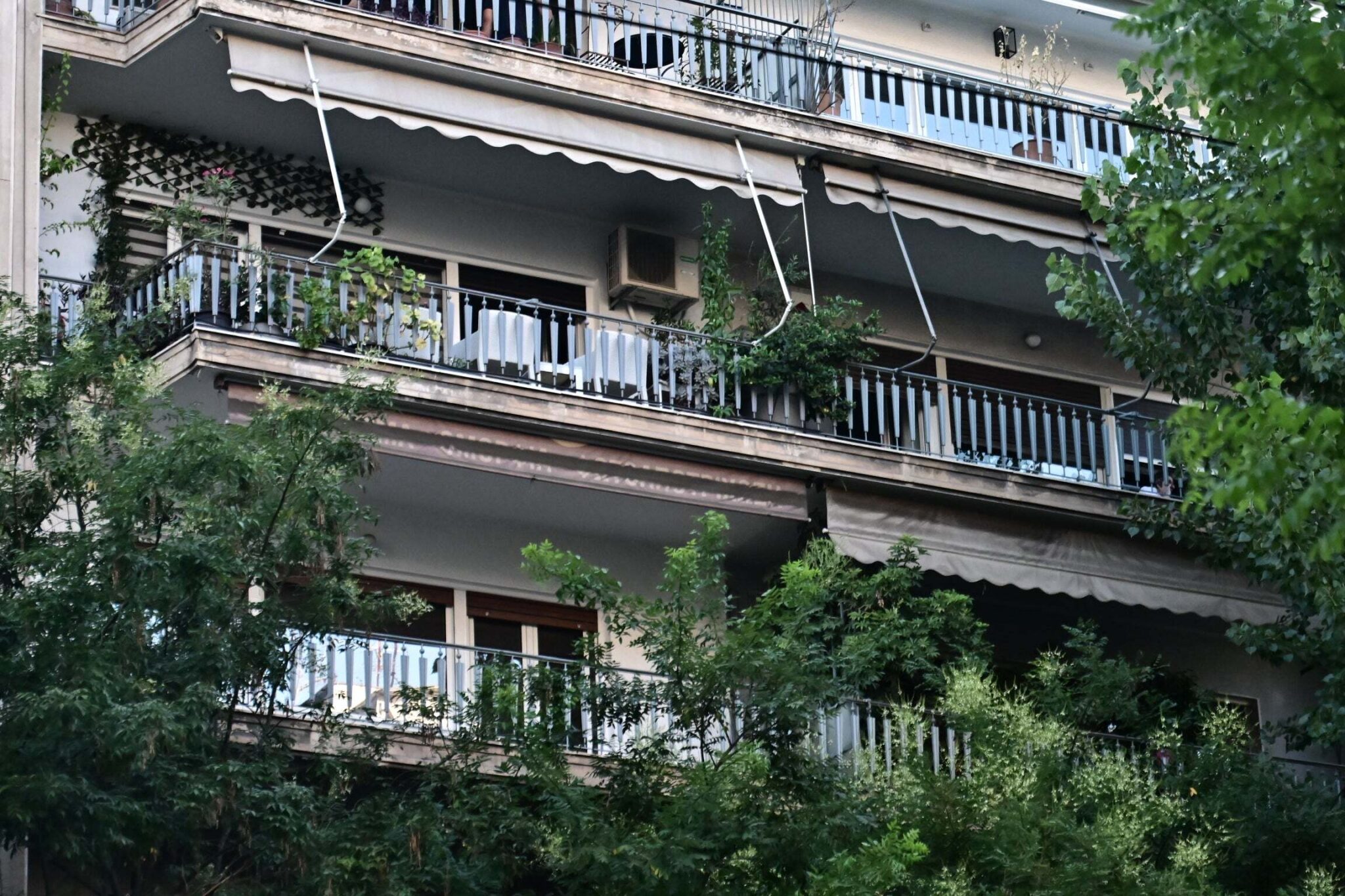 Φιλιππίδης: Τα αίτια της φωτιάς στο σπίτι του ερευνά η Πυροσβεστική – Πιθανός και ο εμπρησμός