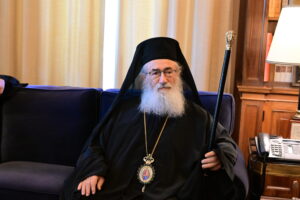 Συνάντηση του Προέδρου της Δημοκρατίας Κώστα Τασούλας, με τον Αρχιεπίσκοπο Σινά Δαμιανό, στο Προεδρικό Μέγαρο, Τρίτη 17 Ιουνίου 2025. \n(ΤΑΤΙΑΝΑ ΜΠΟΛΑΡΗ/EUROKINISSI)