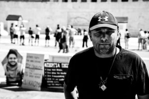 ΑΠΕΡΓΙΑ ΠΕΙΝΑΣ ΚΑΙ ΔΙΨΑΣ ΑΠΟ ΤΟΝ ΠΑΤΕΡΑ ΤΟΥ ΘΥΜΑΤΟΣ ΤΩΝ ΤΕΜΠΩΝ ΝΤΕΝΙ ΡΟΥΤΣΙ ΣΤΟ ΣΥΝΤΑΓΜΑ (ΓΙΩΡΓΟΣ ΚΟΝΤΑΡΙΝΗΣ/EUROKINISSI)