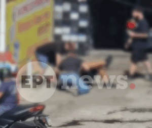 Νέα Φιλαδέλφεια: Αγριο ξύλο μεταξύ οδηγών για την προτεραιότητα στο φανάρι (Βίντεο)