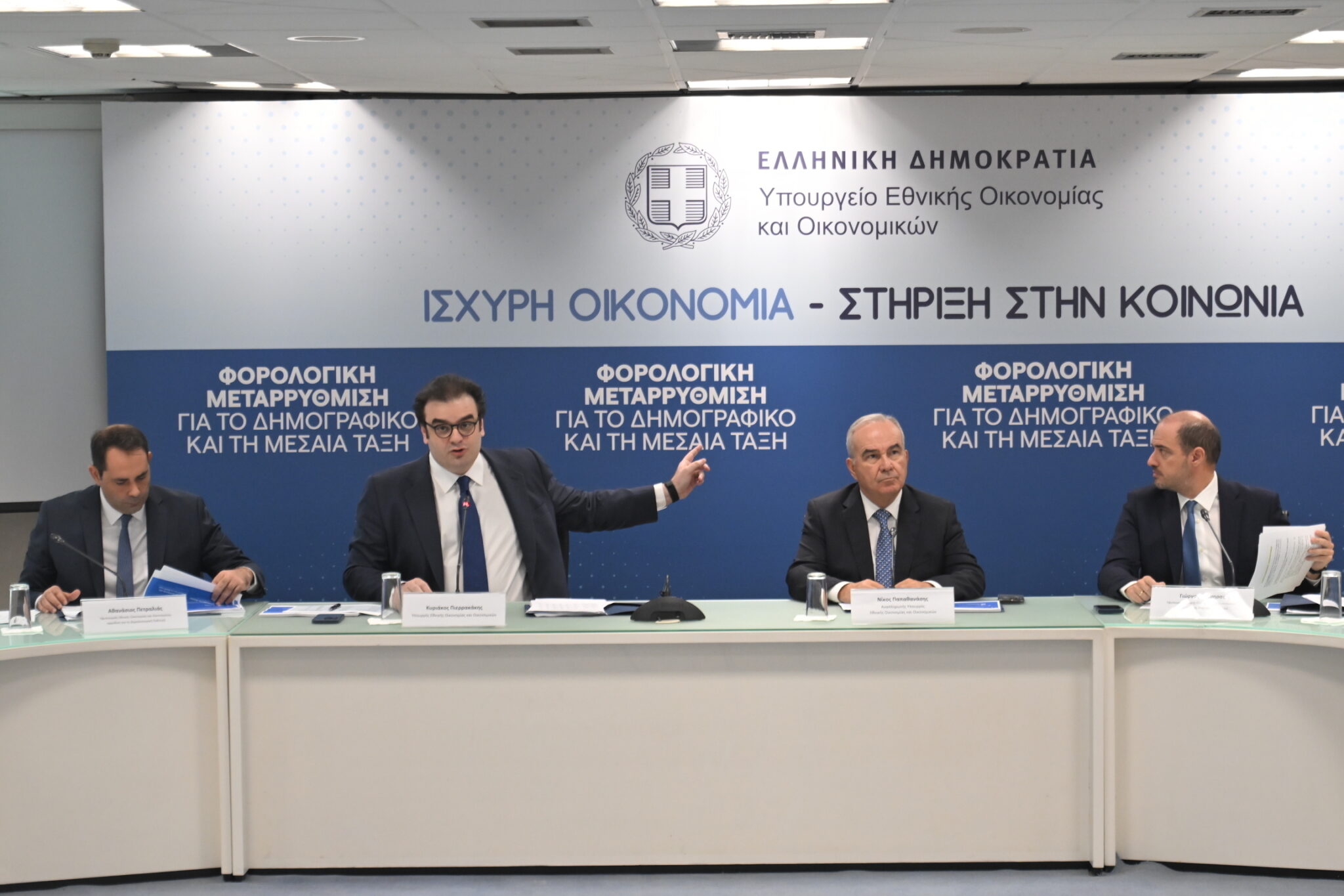 Live η εξειδίκευση των μέτρων που ανακοίνωσε ο Μητσοτάκης στη ΔΕΘ