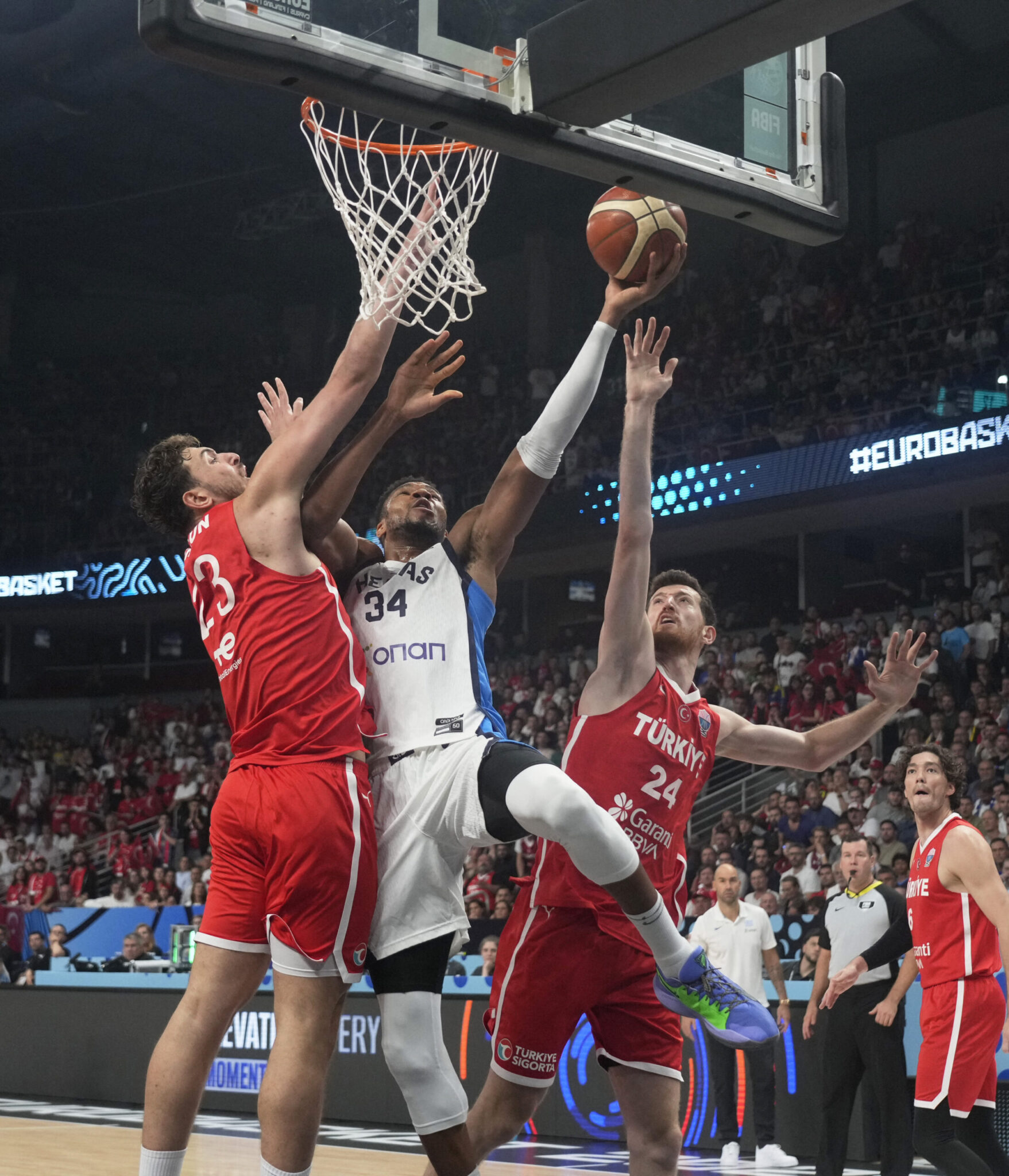 Eurobasket 2025: Κατώτερη των περιστάσεων η Εθνική – Στο καλύτερο της βράδυ η Τουρκία (Βίντεο)