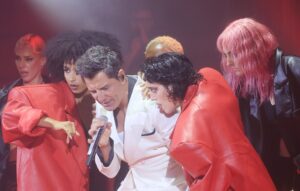 Ο Σάκης Ρουβάς