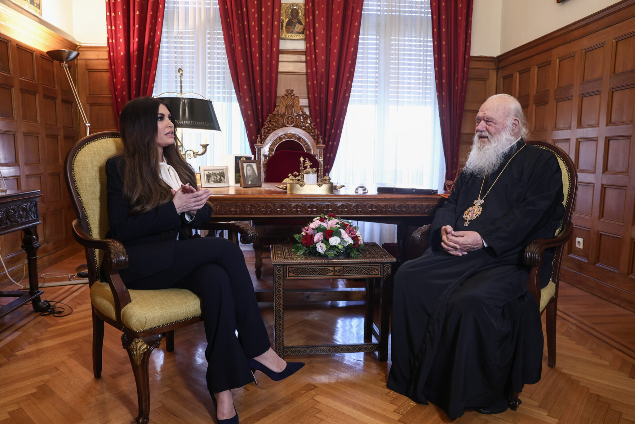 Κίμπερλι Γκιλφόιλ: Συνάντηση με τον Ιερώνυμο στην Αρχιεπισκοπή – «Είναι θαυμάσιο που σας γνωρίζω» (Εικόνες)