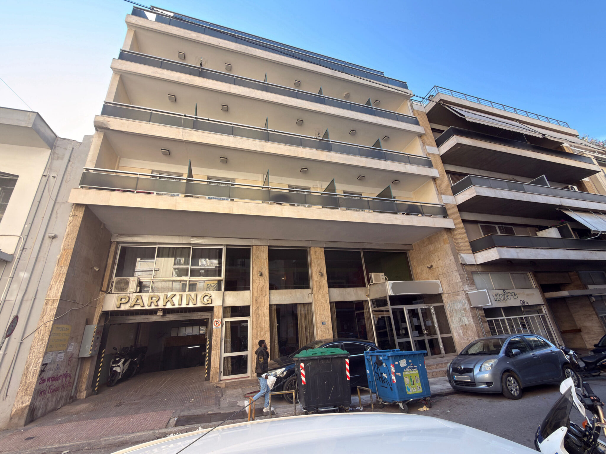 Λουκέτο σε γηροκομείο στην Κυψέλη: Συγγενείς έδιναν 1.200 ευρώ τον μήνα για τις άθλιες συνθήκες