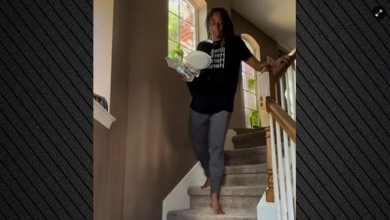 «Τα γόνατά μου κρέμονται από μια κλωστή, αλλά ακόμα στέκομαι όρθια» – Η σοκαριστική εικόνα της Μάριον Τζόουνς που συγκλονίζει το διαδίκτυο (βίντεο)