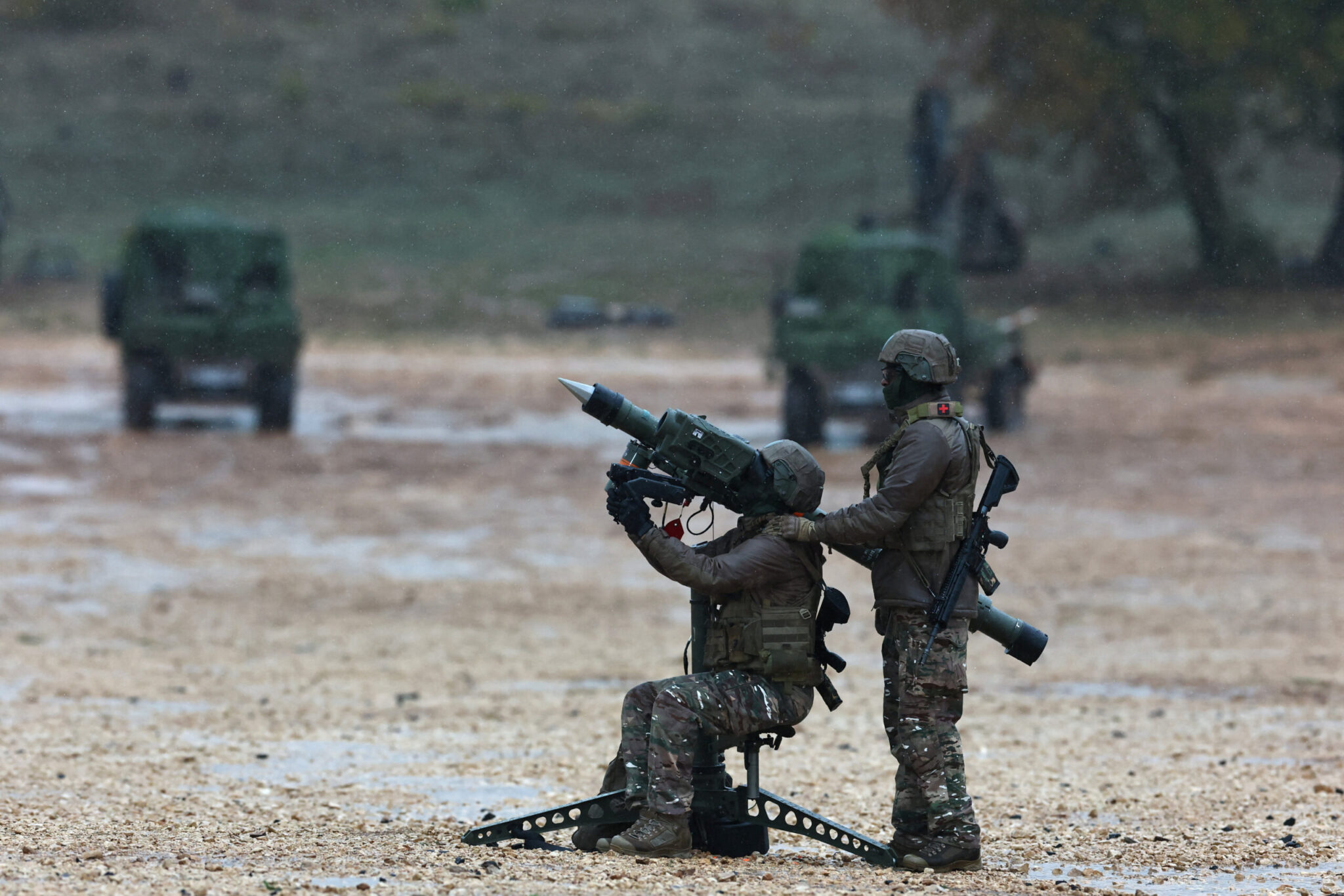 Bloomberg: Εξοπλιστικά συστήματα αξίας άνω των 3 δισεκ. ευρώ αποφασίζει η γερμανική βουλή