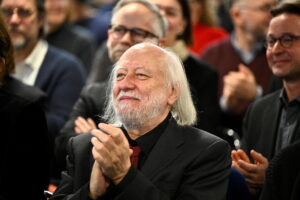 Λάσλο Κρασναχορκάι, 12 Δεκεμβρίου 2025, Στοκχόλμη. Φωτογραφία Reuters