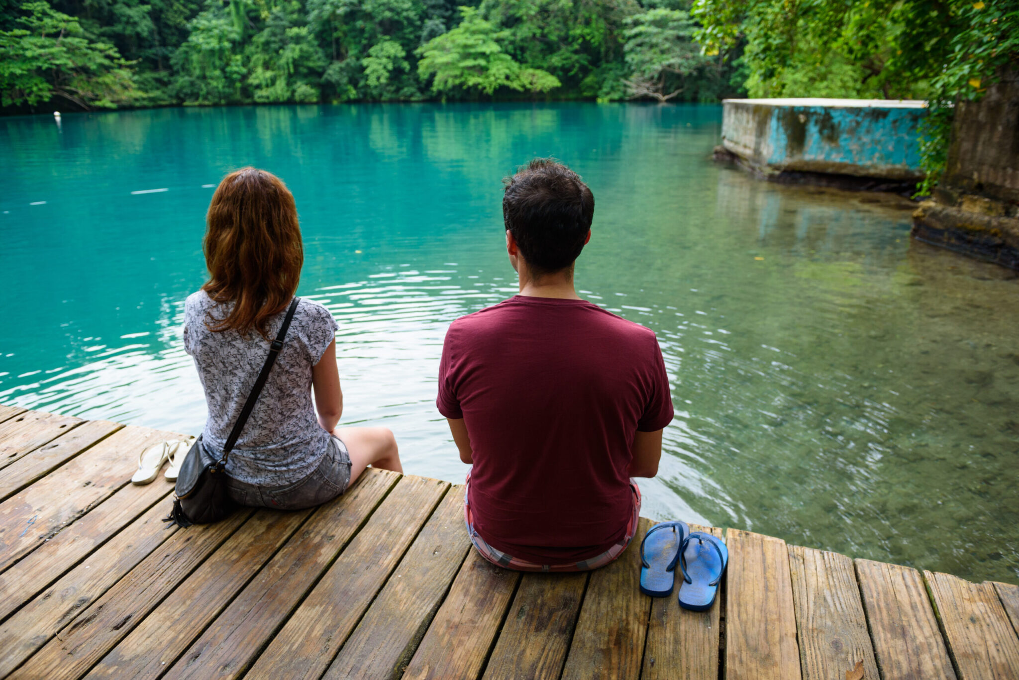 Nησί της Καραϊβικής απαγορεύει στους ντόπιους την πρόσβαση στις παραλίες