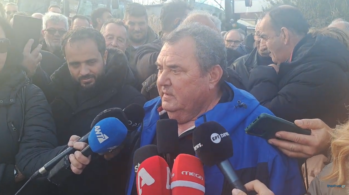 Κλιμακώνουν τις κινητοποιήσεις τους οι αγρότες – 48ωρο αποκλεισμό Εθνικών Οδών, παράδρομων και τελωνείων αποφάσισε η Πανελλαδική Σύσκεψη στα Μάλγαρα (εικόνες – βίντεο)