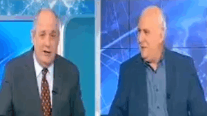 Στιγμιότυπο από την εκπομπή του Γιώργου Παπαδάκη με καλεσμένο τον Τέρενς Κουίκ